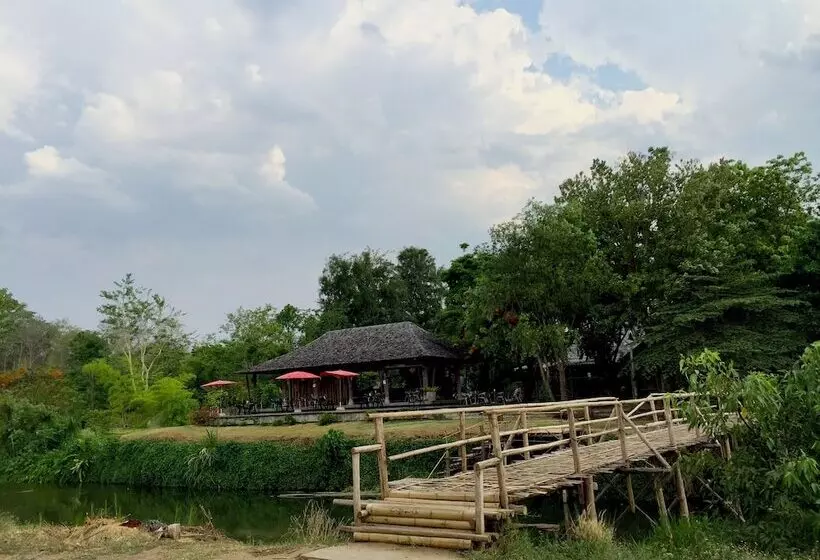 ホテル Family Hut Pai