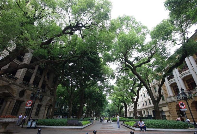 בית מלון כפרי Ln White House