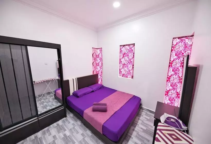ホテル Noor Arfa River Chalet
