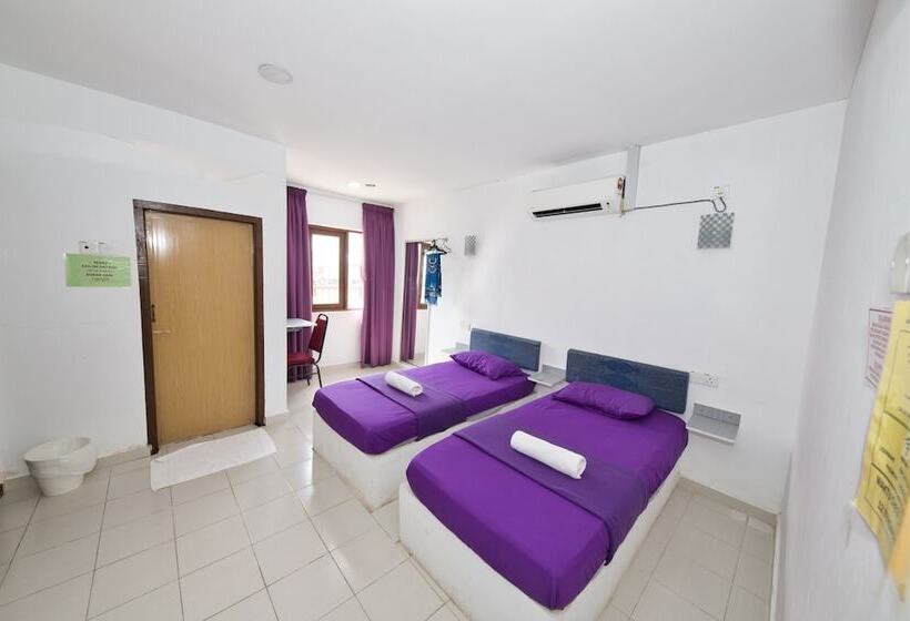 هتل Noor Arfa River Chalet