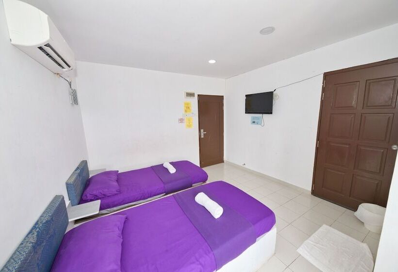 هتل Noor Arfa River Chalet