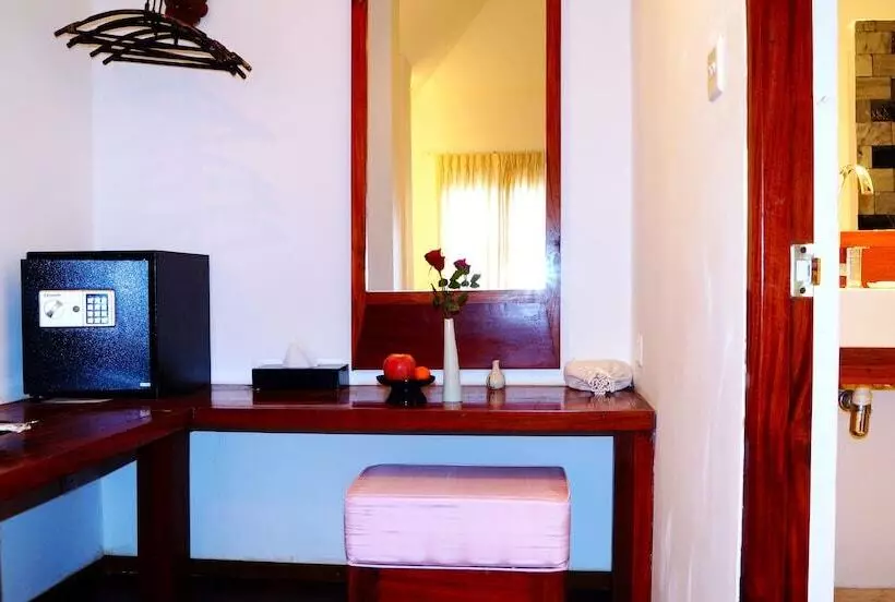 هتل Oasis  Bagan