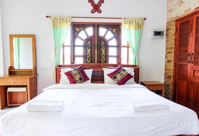 호텔 Mont Goei Pai