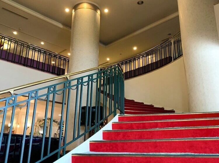 فندق Royal Kitami