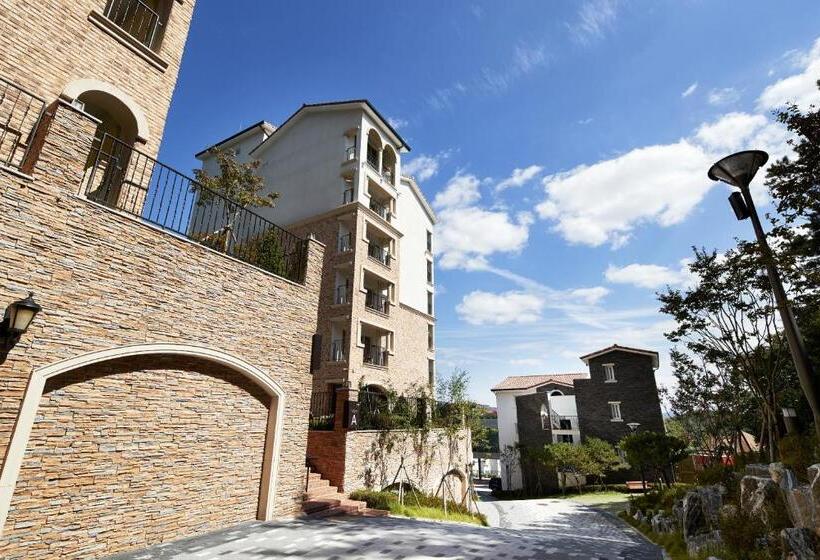 Hotelli Thesoom Forest