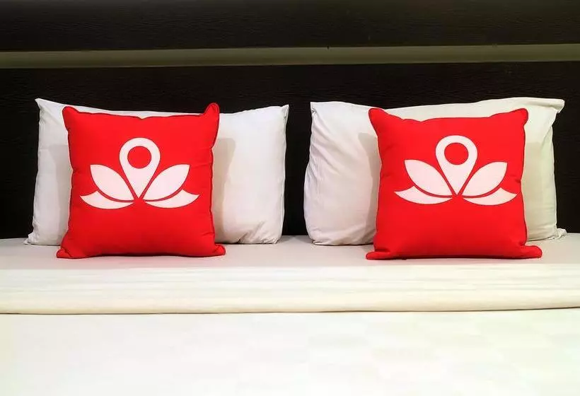 Hotelli Zen Premium Setrawangi Raya