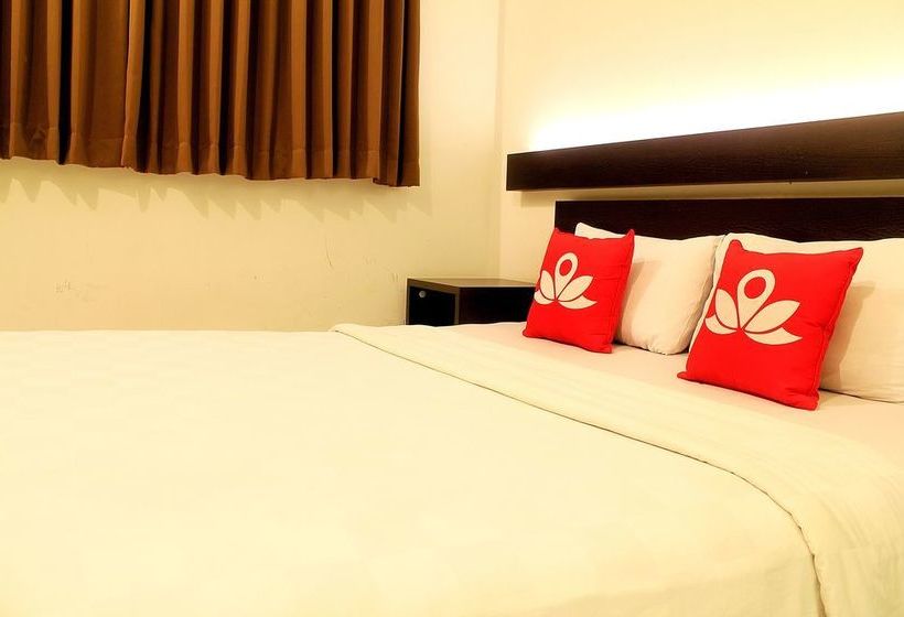Hotel Zen Premium Setrawangi Raya