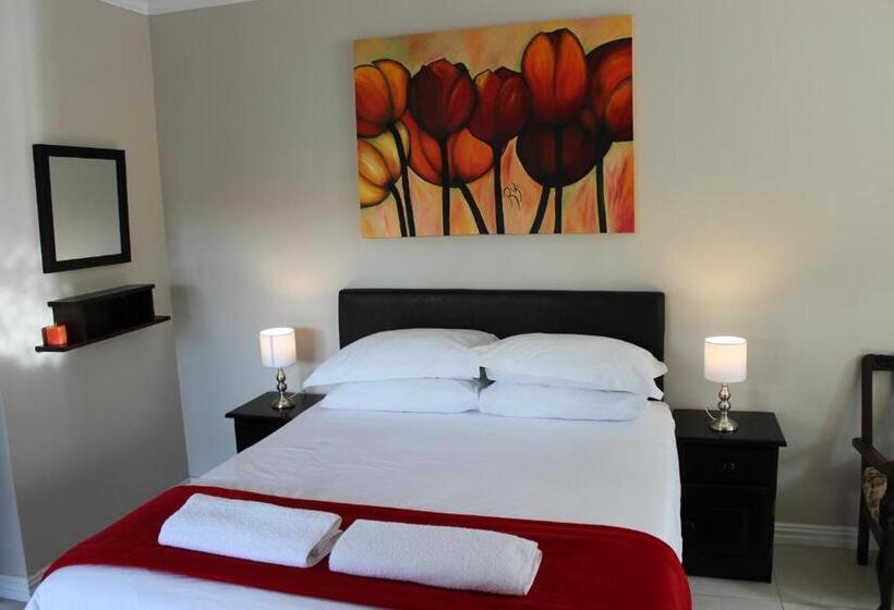 Metime Guesthouse & Self Catering