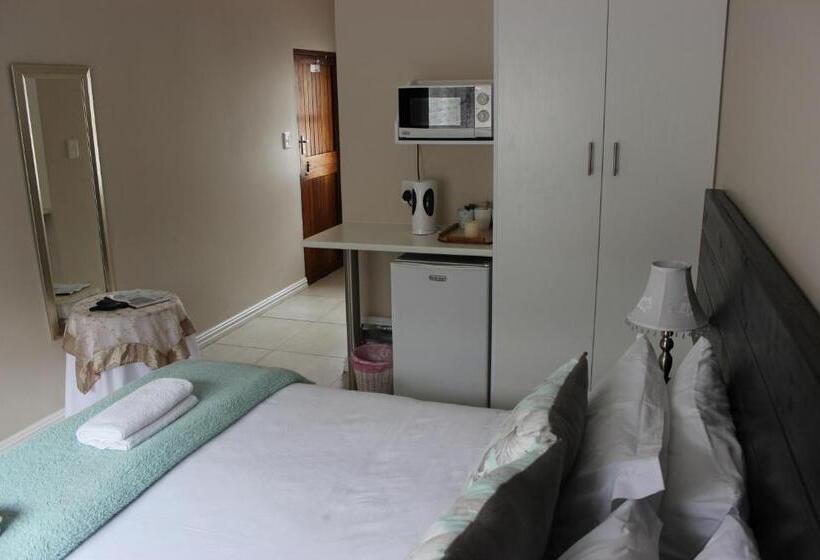 Metime Guesthouse & Self Catering