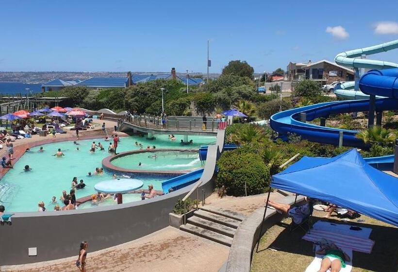 Metime Guesthouse & Self Catering