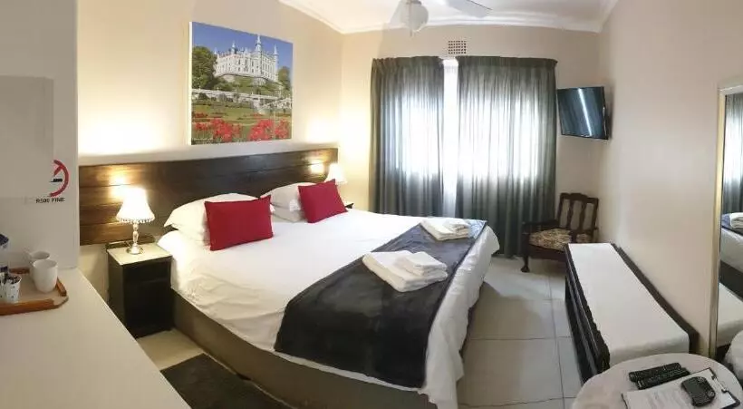Metime Guesthouse & Self Catering