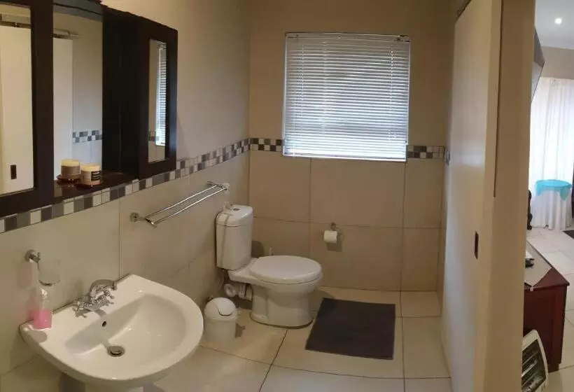 Metime Guesthouse & Self Catering