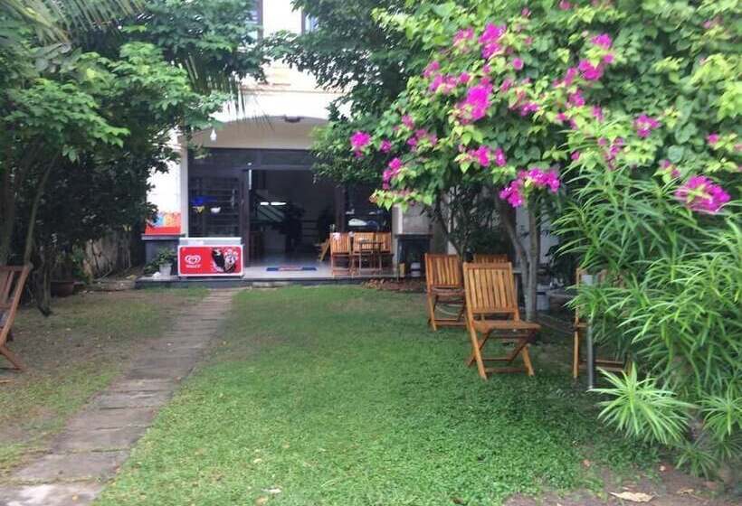 پانسیون Sea Star Homestay