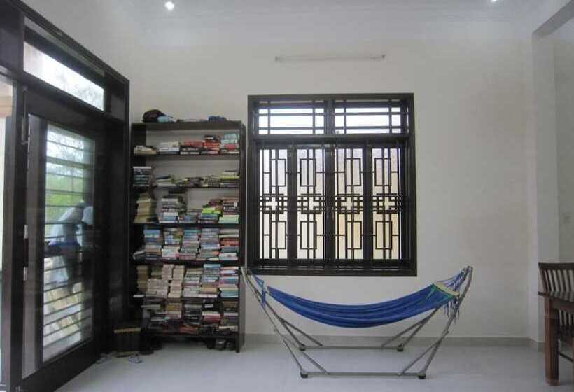 پانسیون Sea Star Homestay