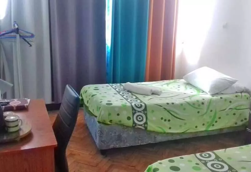 ペンション The Quiet Corner Guest House
