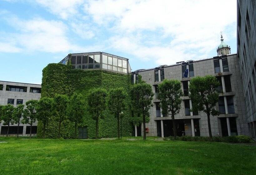 Victoria Royal Garden