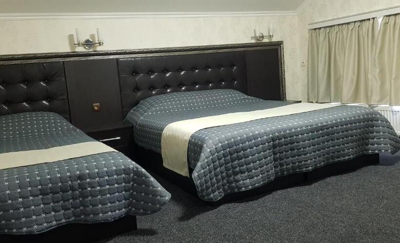 בית מלון כפרי Chamishki