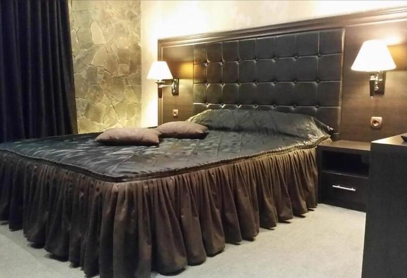 בית מלון כפרי Chamishki