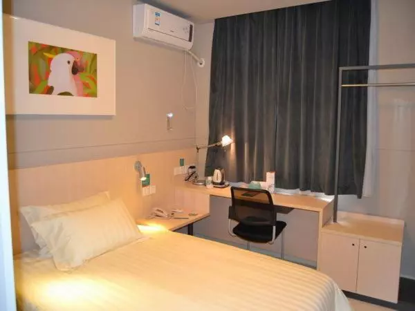 ホテル Jinjiang Inn Nanchang Bayi Square Yongshu Road
