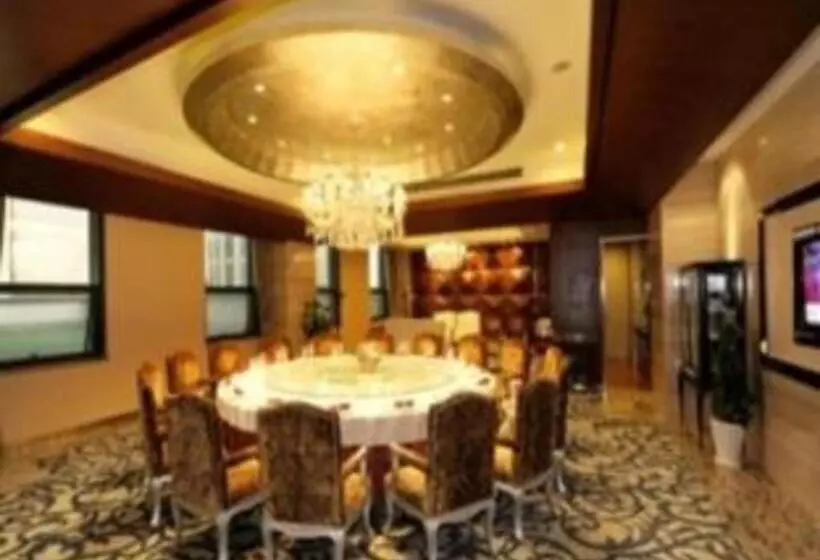 هتل Ningbo East Shipu