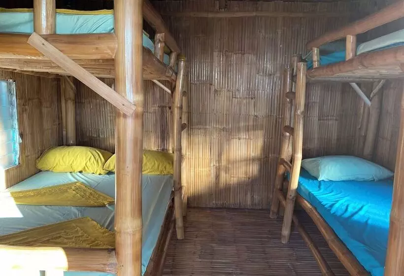 Retkeilymaja Rustique Rue