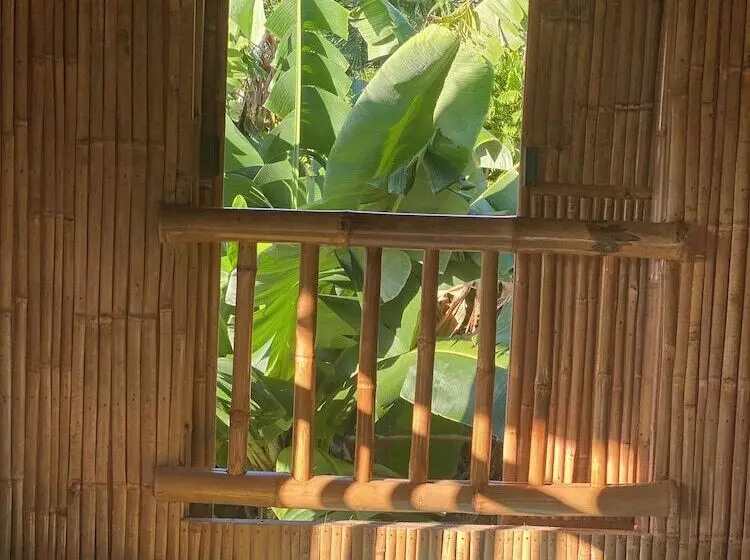 Retkeilymaja Rustique Rue