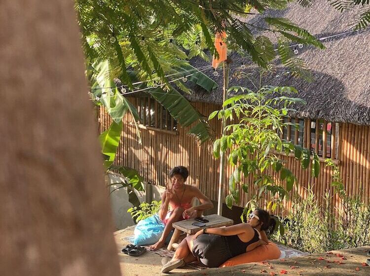 Общежитие Rustique Rue