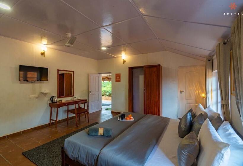 הוסטל Zostel Plus Wayanad