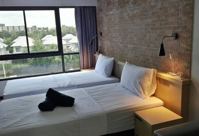 Hotel Baan Bangkok 97