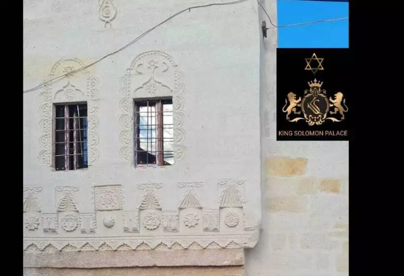 ベッドアンドブレックファースト King Solomon Palace