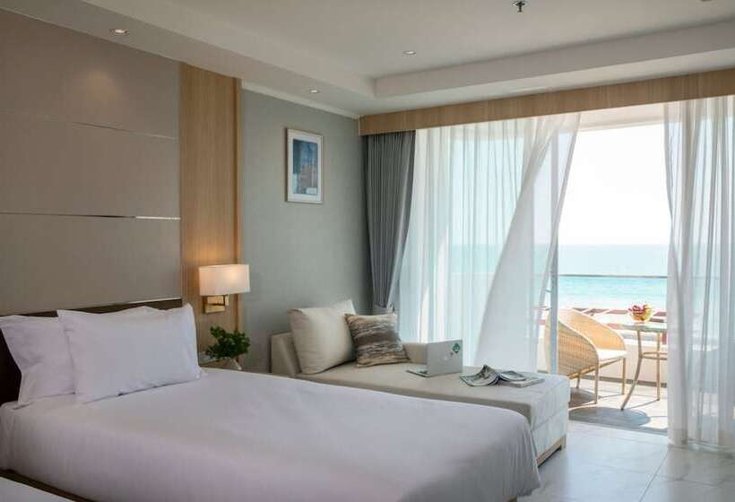 Hotel Eastin Resort Rayong