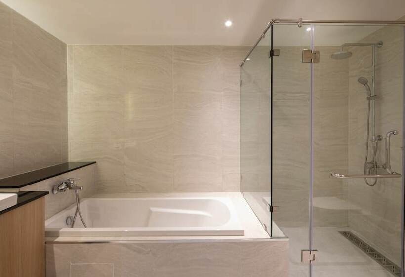 Hotel Eastin Resort Rayong