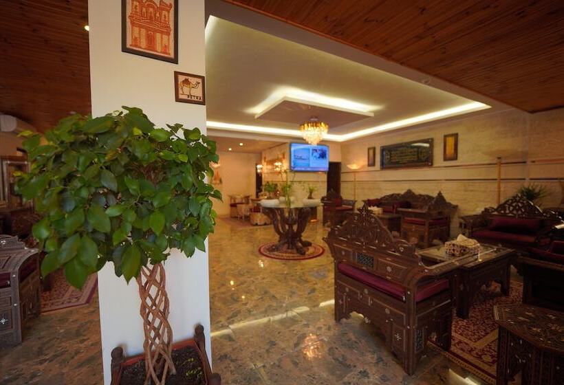 هتل Petra Plaza