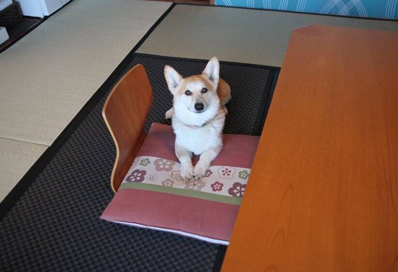 אתר נופש Hakonegora Guamdog Honten