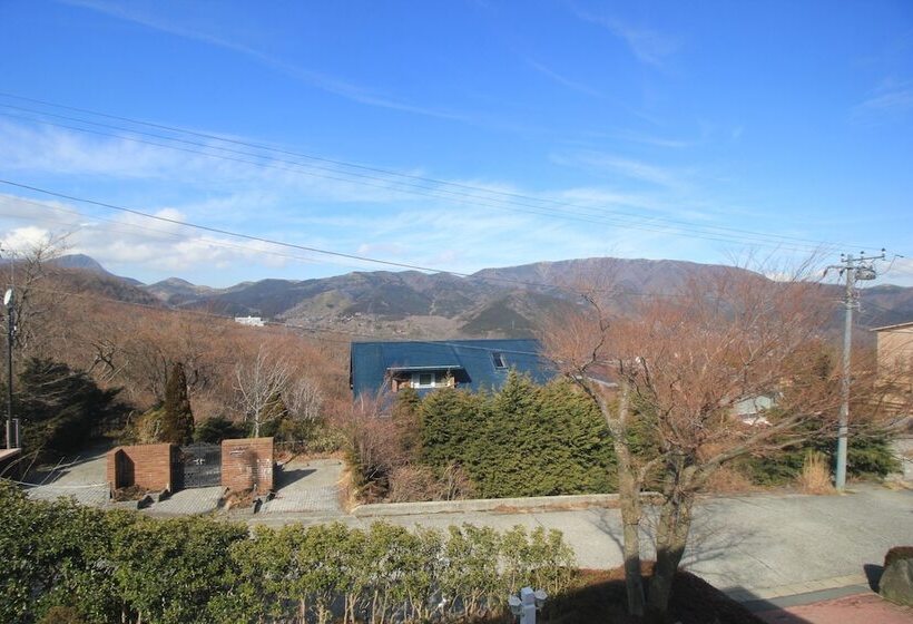 אתר נופש Hakonegora Guamdog Honten