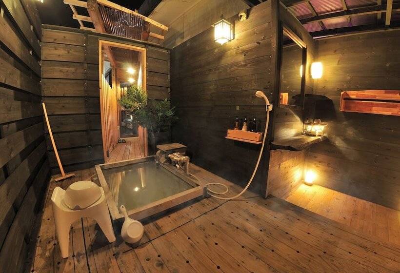 אתר נופש Hakonegora Guamdog Honten