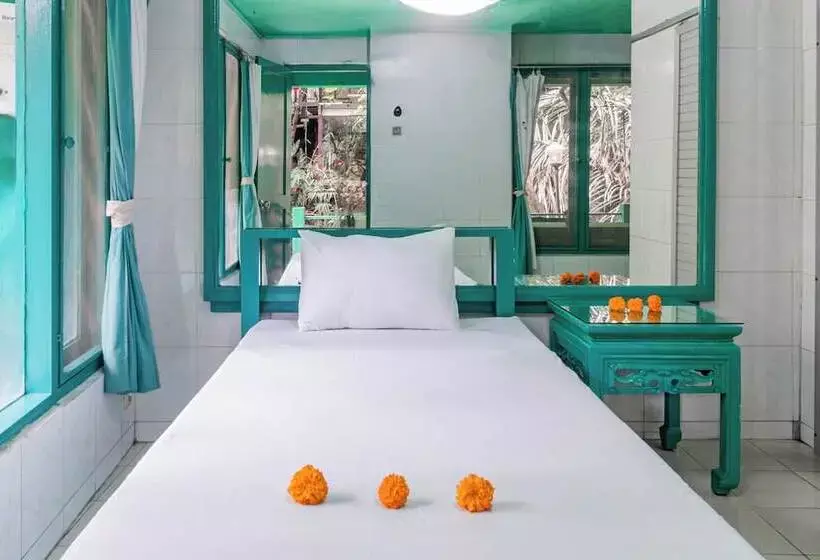 ホテル Belvilla Padma Legian Resort Near Monkey Forestnearubud Palace