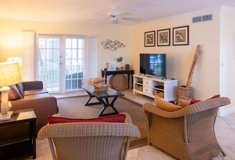 酒店 Siesta Key Inn