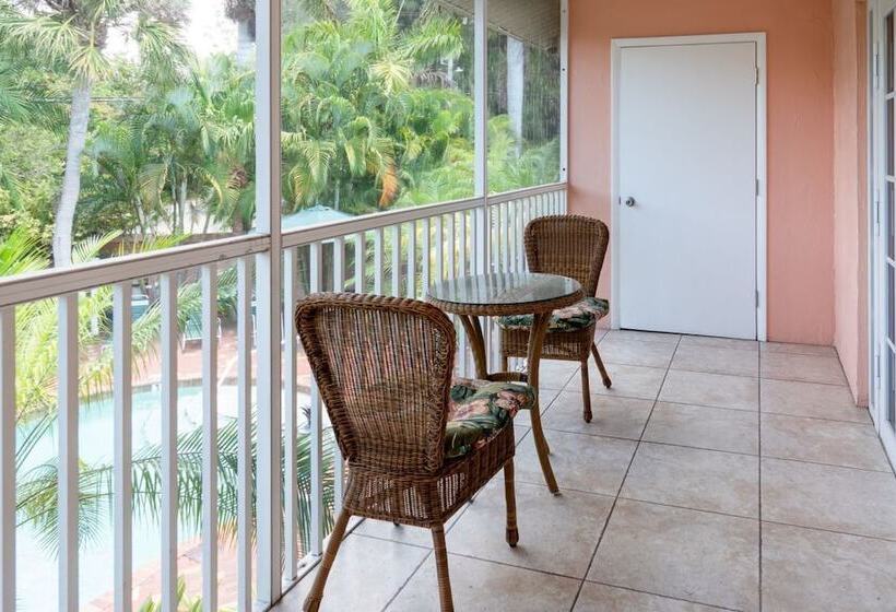 酒店 Siesta Key Inn