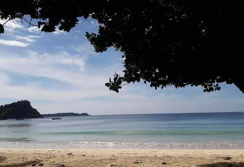 پانسیون Golden Queen Guest House