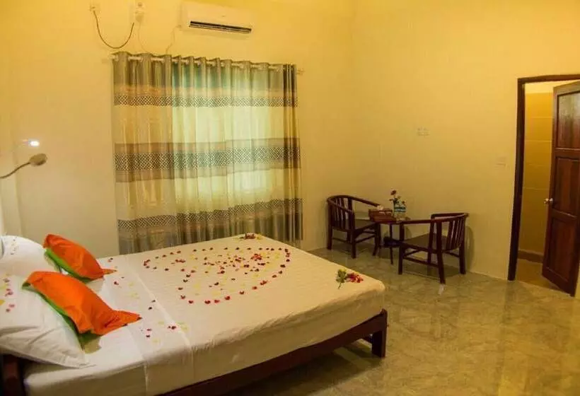 پانسیون Golden Queen Guest House