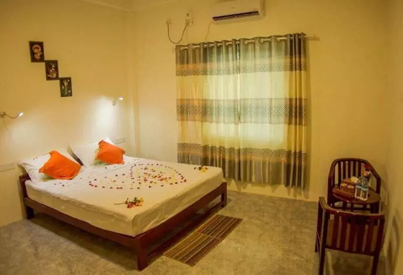 پانسیون Golden Queen Guest House