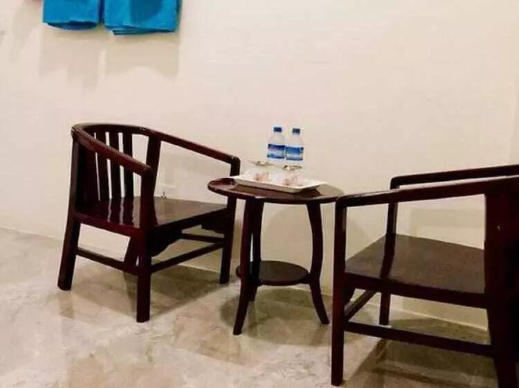 پانسیون Golden Queen Guest House