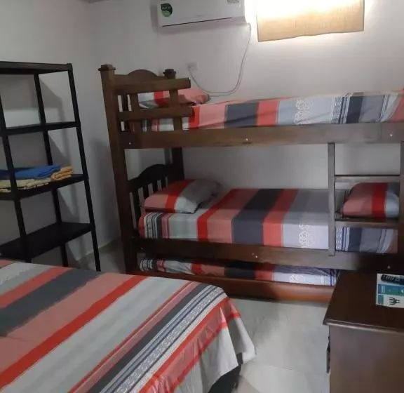 Hotelli Apartamentos Turístico Faviles