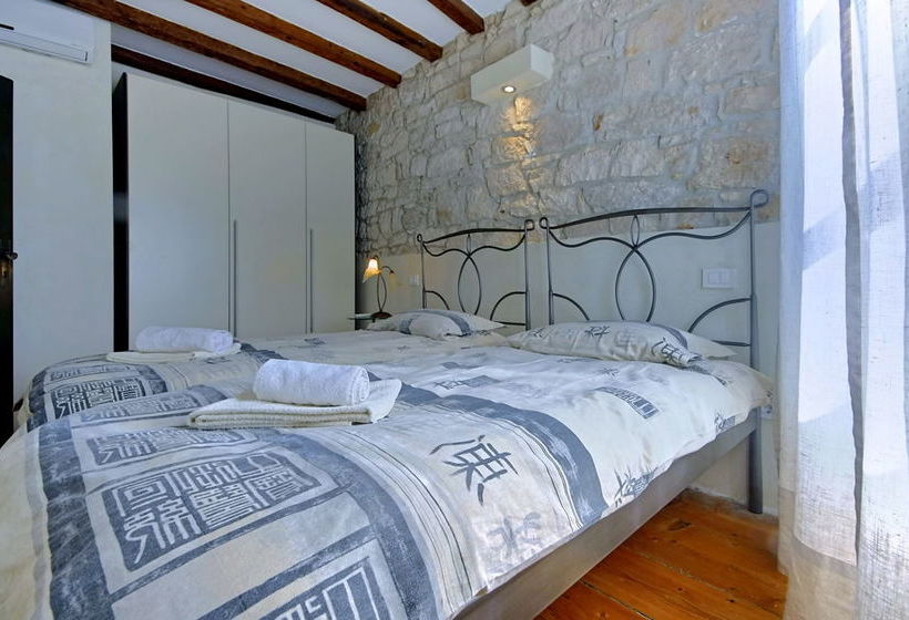 Angelo D'oro Holiday Home Amicis