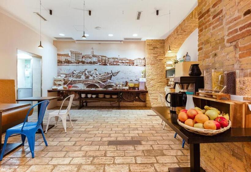 Bed and Breakfast Azur Palace Luxury Rooms