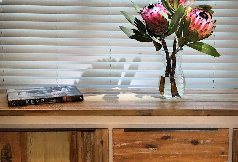 مبيت وإفطار Lavender Moon Guest House