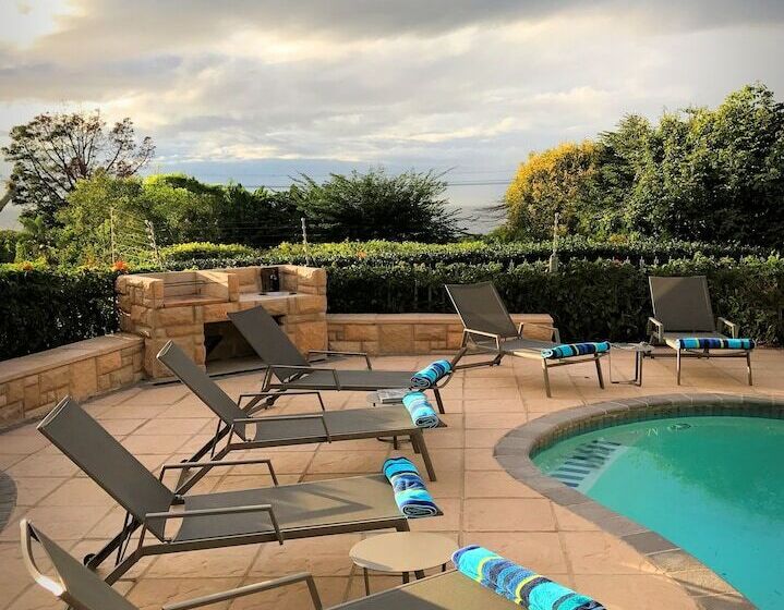 مبيت وإفطار Lavender Moon Guest House