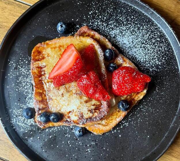 فندق فئة نجمة واحدة Kings Arms