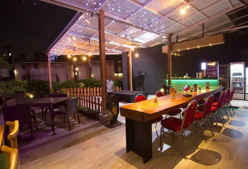 Hotel Fovere Puri Semarang
